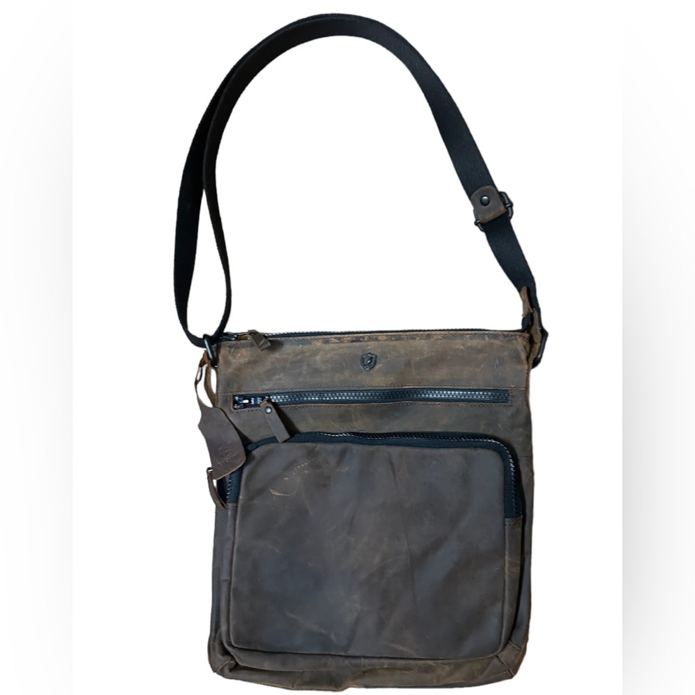 Cochoa “cognac crazy horse” lleather crossbody